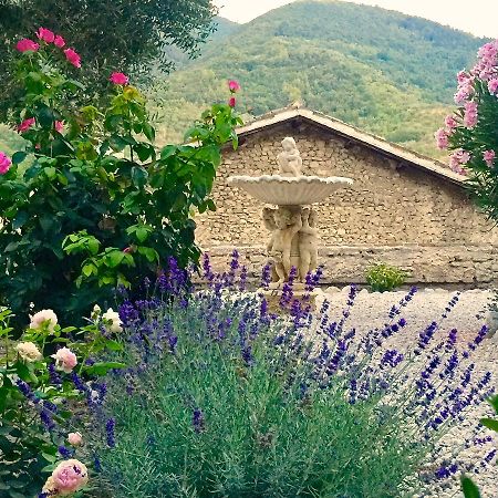 Palazzo Sant'Angelo Bed and Breakfast Spoleto Buitenkant foto