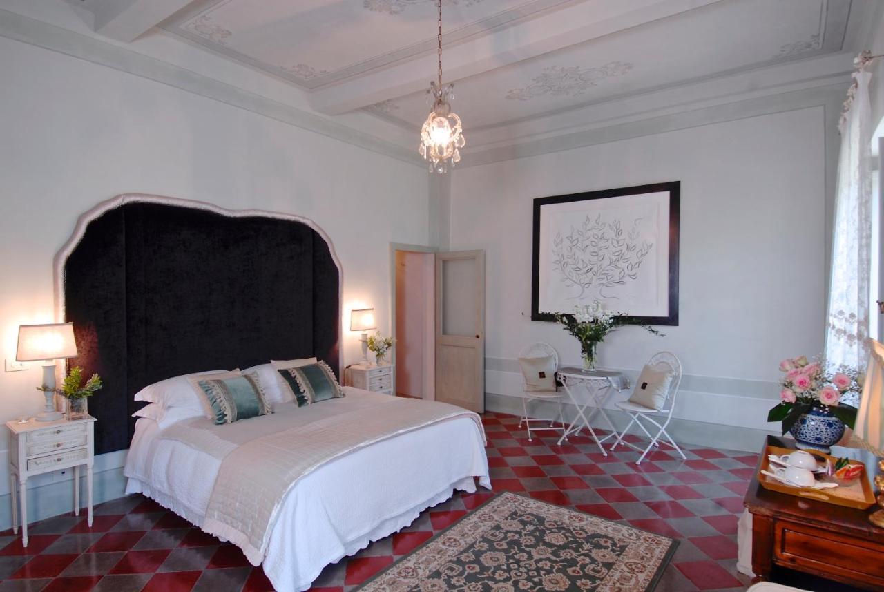 Palazzo Sant'Angelo Bed and Breakfast Spoleto Buitenkant foto