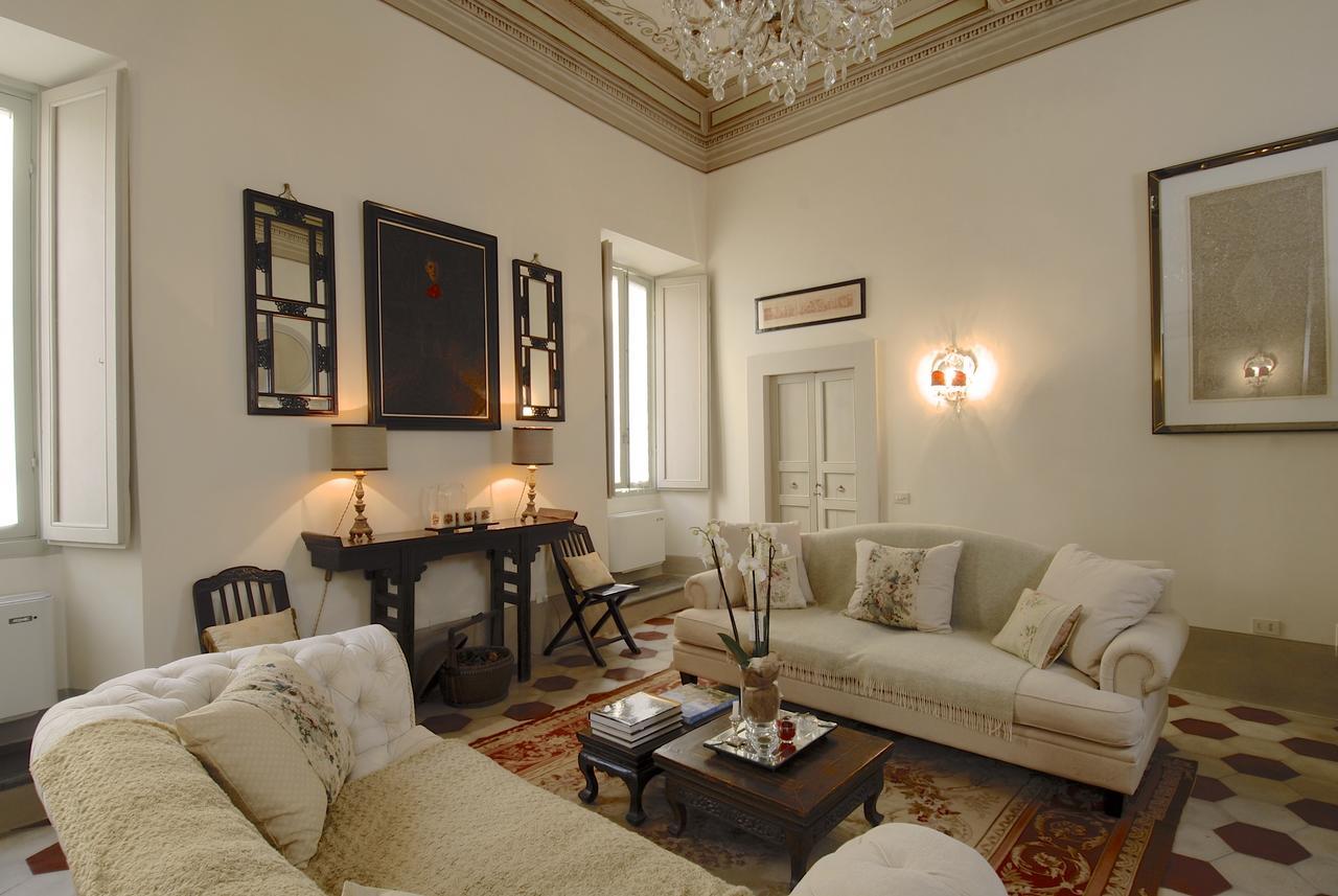 Palazzo Sant'Angelo Bed and Breakfast Spoleto Buitenkant foto