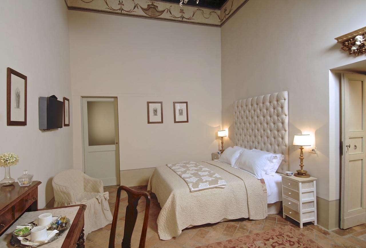Palazzo Sant'Angelo Bed and Breakfast Spoleto Buitenkant foto