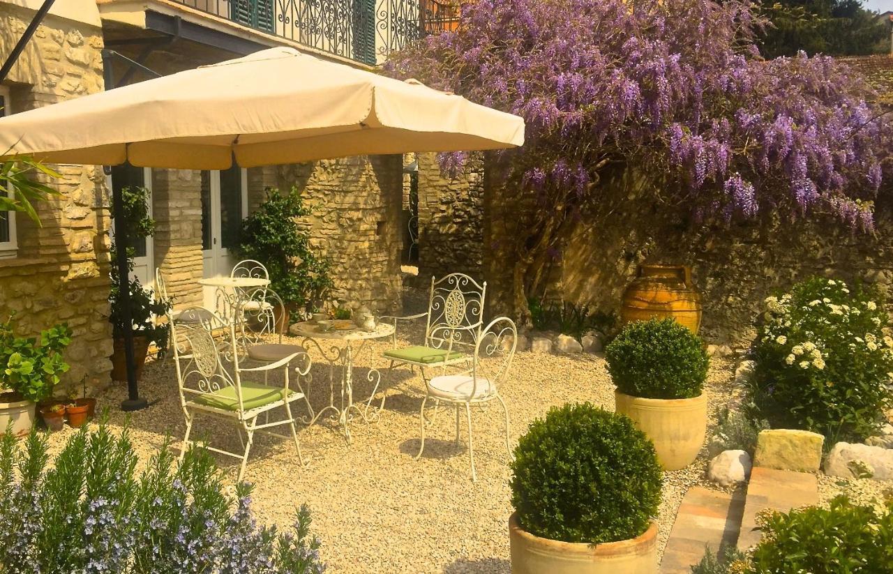 Palazzo Sant'Angelo Bed and Breakfast Spoleto Buitenkant foto